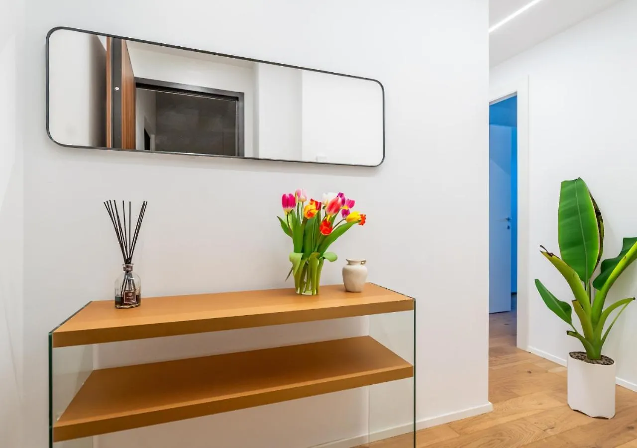 Sempione-Citylife, Suite Elegante - Metro M5 Ad 1 Minuto Milan Apartment