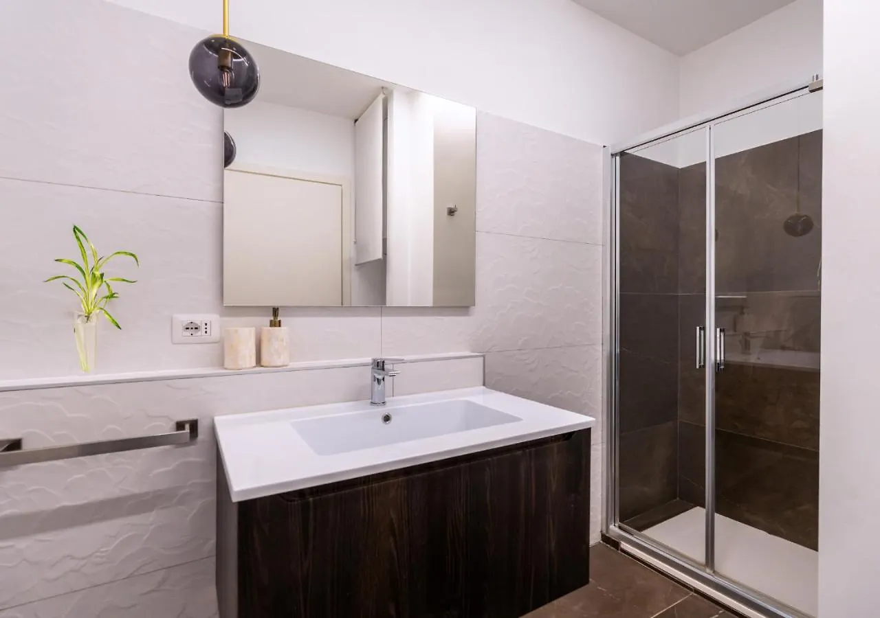 Sempione-Citylife, Suite Elegante - Metro M5 Ad 1 Minuto Milan