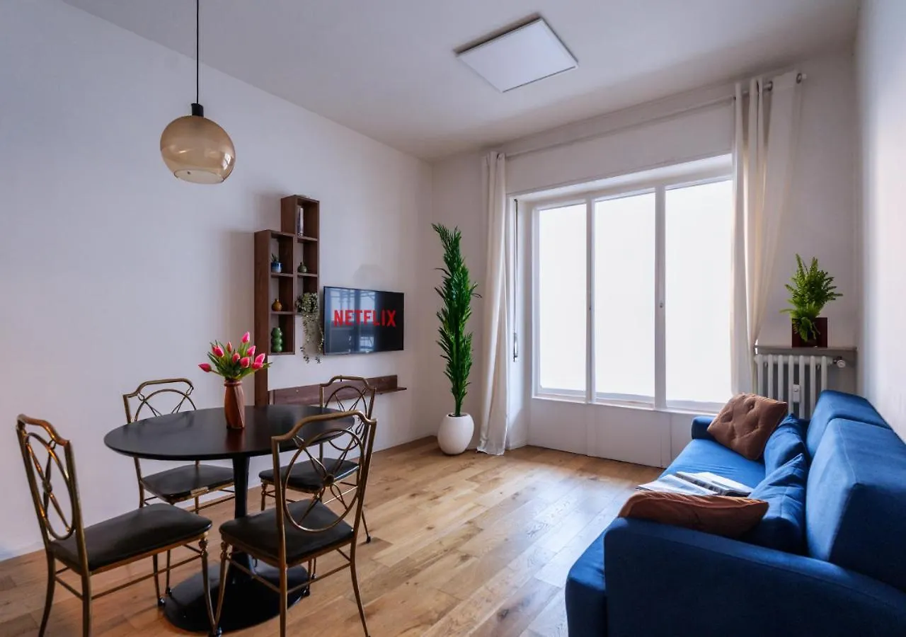 Apartment Sempione-Citylife, Suite Elegante - Metro M5 Ad 1 Minuto Milan