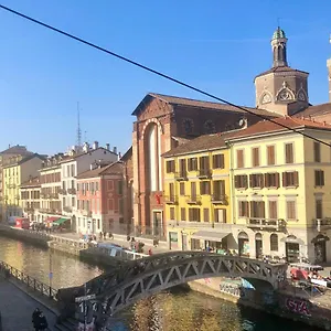 Apartment Canal View Historical, Milan